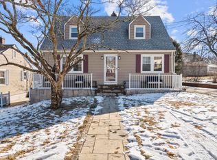 84 Linden St, West Haven, CT 06516