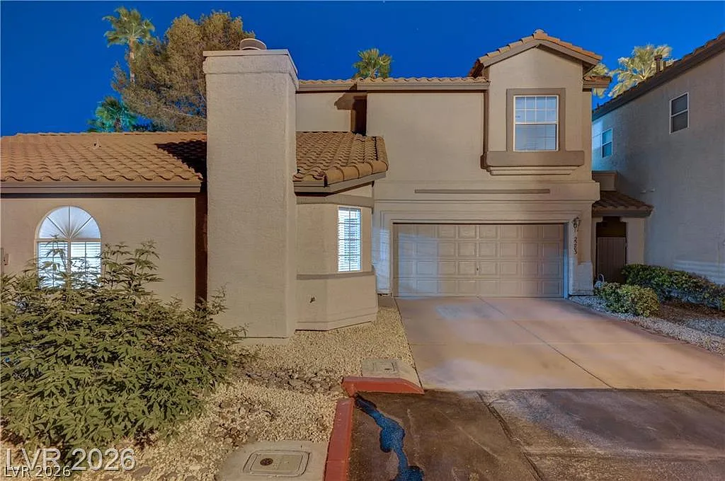 3 bed, 2.5 bath, 1624 sqft, $2,200 — Photo 4