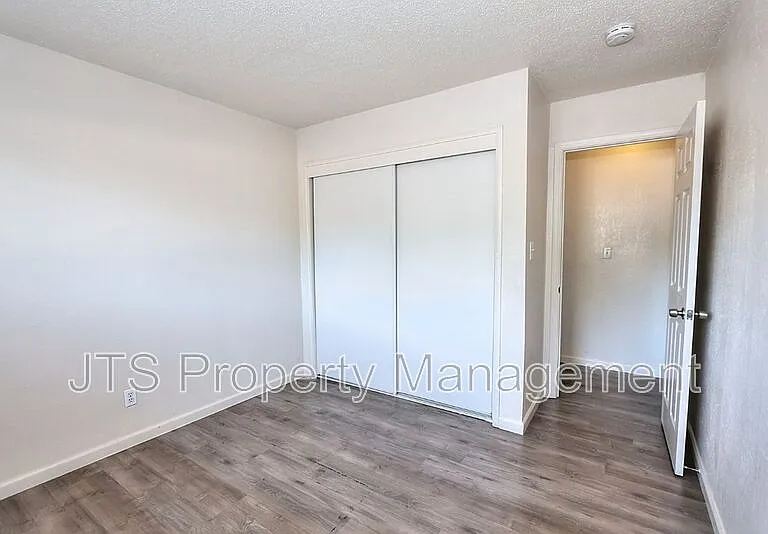 7877 Sayonara Dr #D — Photo 26