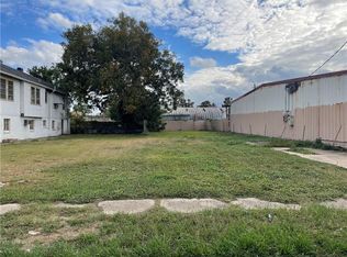 706 Solon St, Gretna, LA 70053