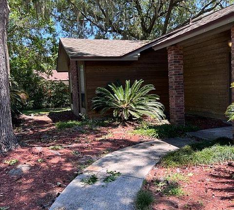 4th image of 1530 Rivergate Dr