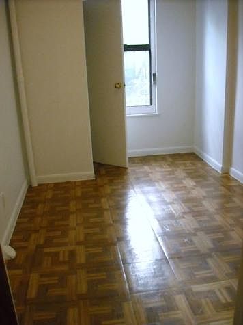 2nd image of 390 1st St #8