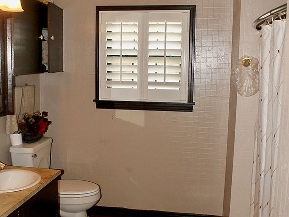 5th image of 206 Conet Dr