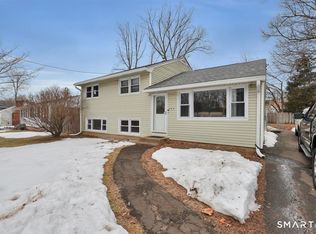 229 Woodhouse Ave, Wallingford, CT 06492