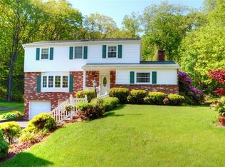 1042 Covington Pl, Allison Park, PA 15101