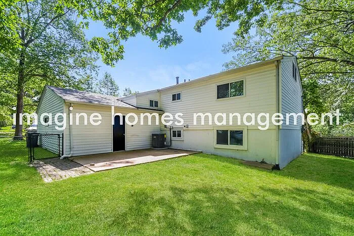 156 Oakside Ln — Photo 14
