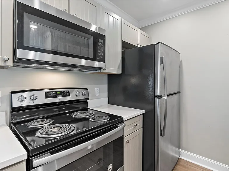 1725 Harvey Mitchell Pkwy S #1112 — Photo 13