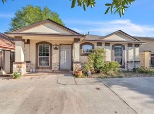 631 Susie Dr, Laredo, TX 78046