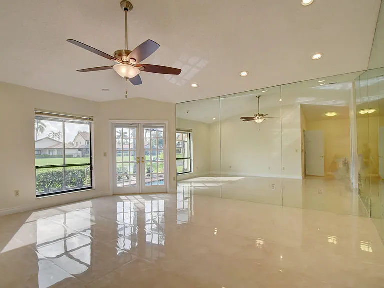 22595 Esplanada Cir W — Photo 25