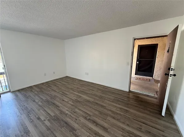 2632 Hidden Lake Dr N Unit H, Sarasota, FL 34237