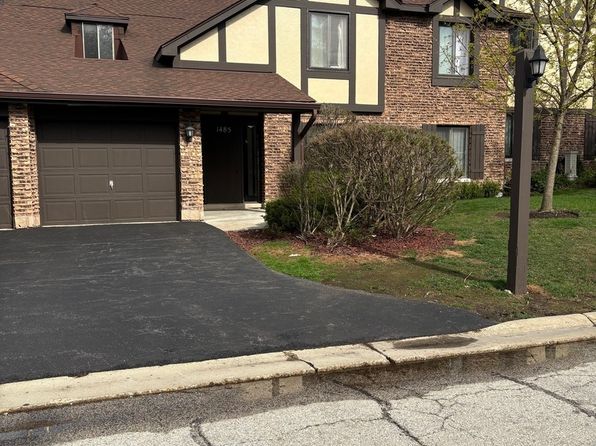 1485 Johnstown Ln APT D, Wheaton, IL 60189