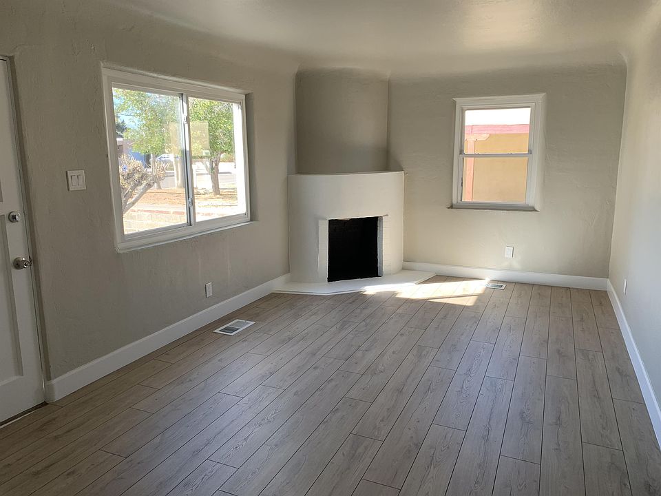 2nd image of 5513 Granite Ave NE