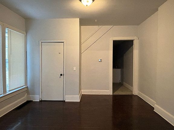5th image of 330 N Arsenal Ave #A