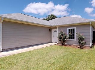5125 Holly Ln, Bay City, TX 77414