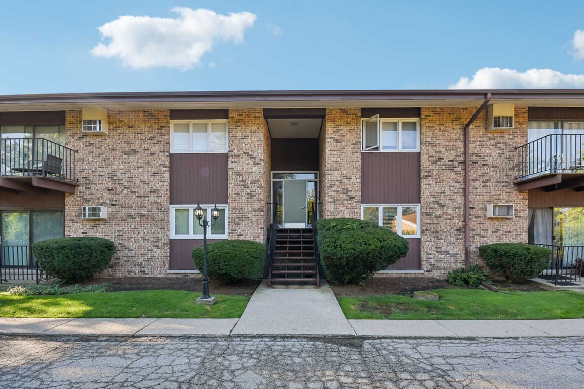 Kenilworth Ave 4-S1809-001.jpg