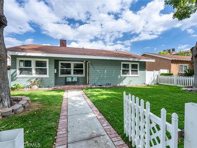 25032 Walnut St, Santa Clarita, CA, 91321