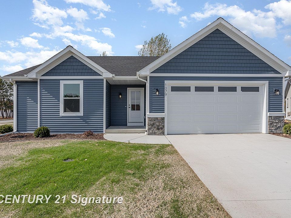 1st image of 1079 Richland W