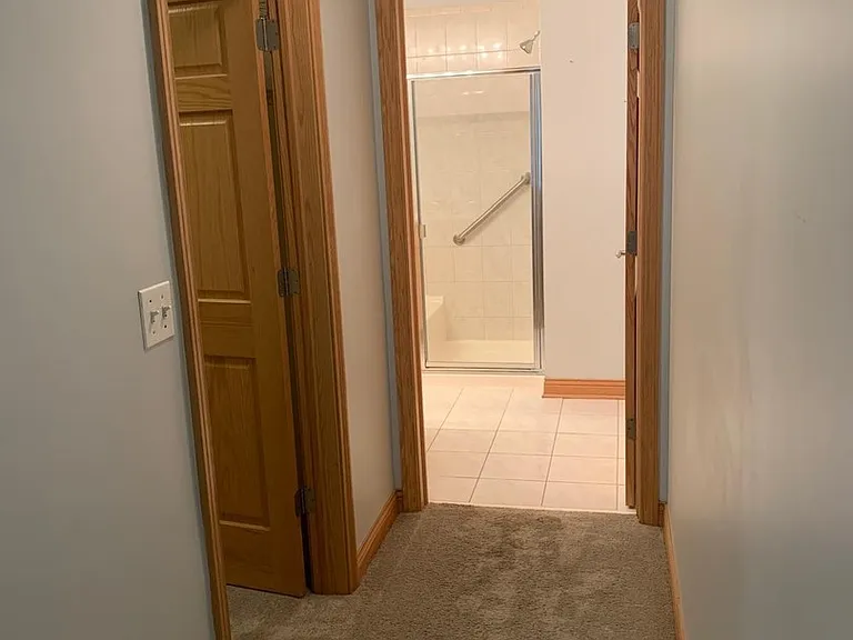 101 Pointe Dr #102 — Photo 28