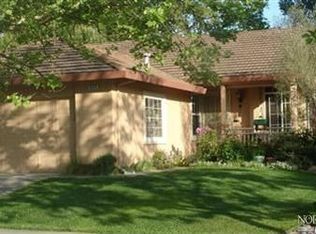 903 Foothill Dr, Windsor, CA 95492