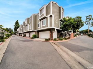 805 Grayling Bay #46, Costa Mesa, CA 92626