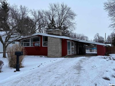 1690 Elmwood St, Jacksonville, IL, 62650