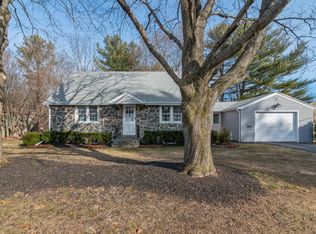 4 Victory Ln, Biddeford, ME 04005