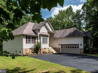 211 Battlefield Rd, Locust Grove, VA 22508