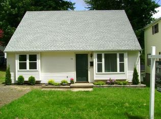 76 Cynthia St, Waterbury, CT 06708