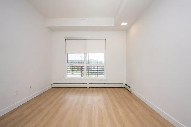 350 Livingston Cmn NE #3305 — Photo 23