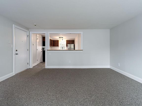 4th image of 23 Story St #5-4