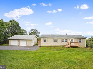 3079 Middle Rdg, Burlington, WV 26710