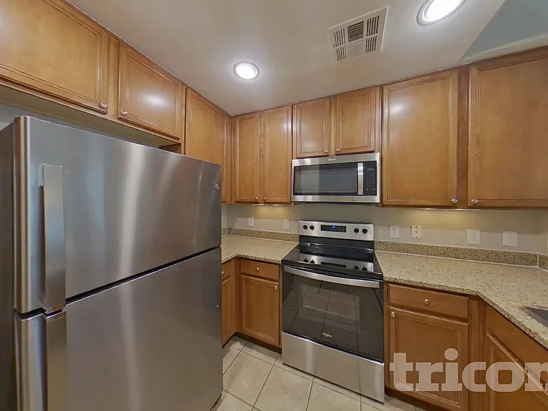 1353 S Sabino Dr — Photo 5