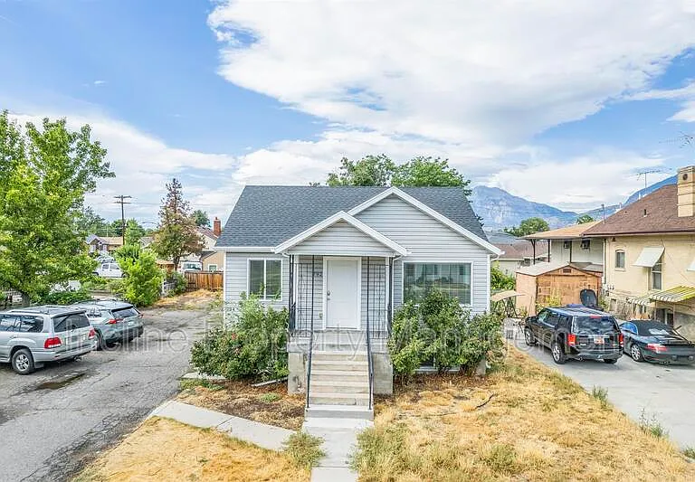 792 W 500 N — Photo 14