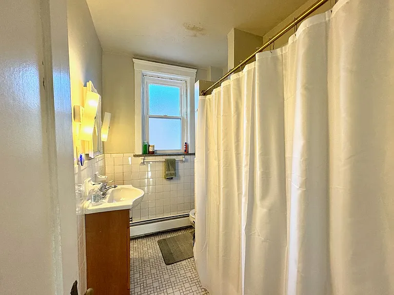 Nixon St. Apartments — Photo 51