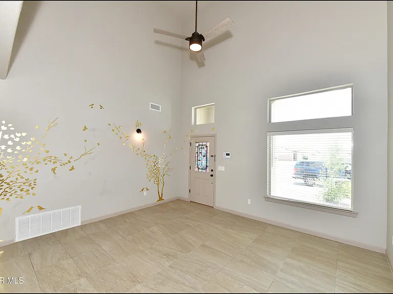 2358 Enchanted Gem Pl — Photo 10