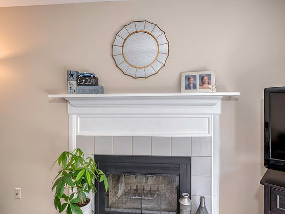 5th image of 11289 Tufton St