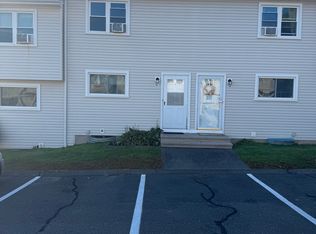 1081 New Haven Rd APT 10G, Naugatuck, CT 06770