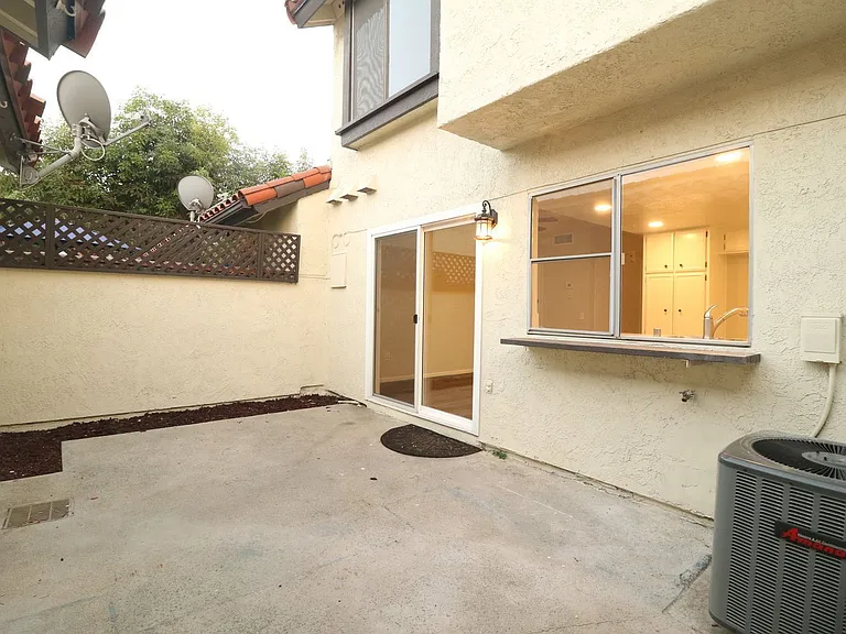204 San Luis Rey Dr — Photo 21