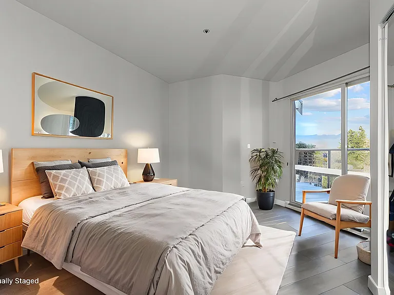 488 Kingsway #Penthouse 414 — Photo 15