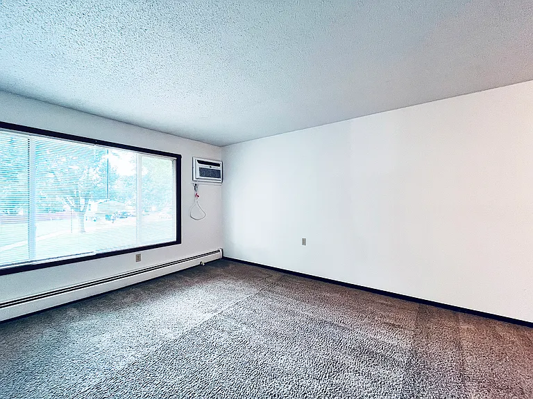 Windom Apartments — Photo 8