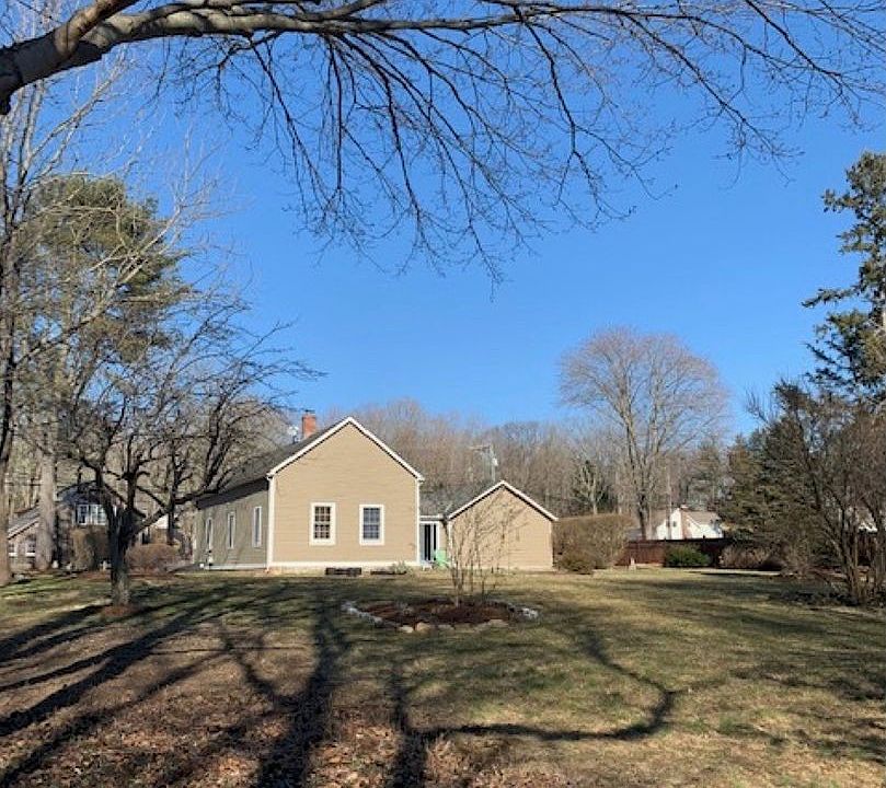 4 Nod Rd, Clinton, CT 06413 | Zillow