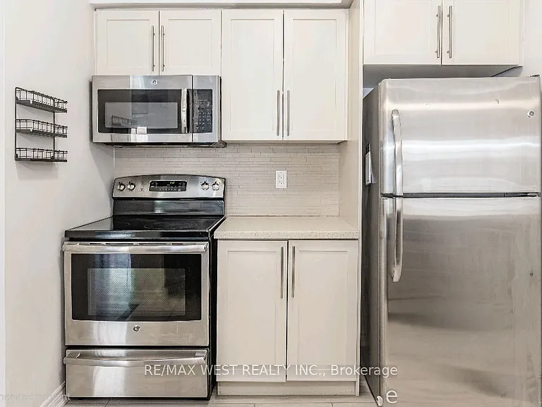 515 Winston Rd #25 — Photo 13