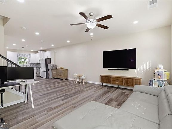 5th image of 4322 Buford Valley Way