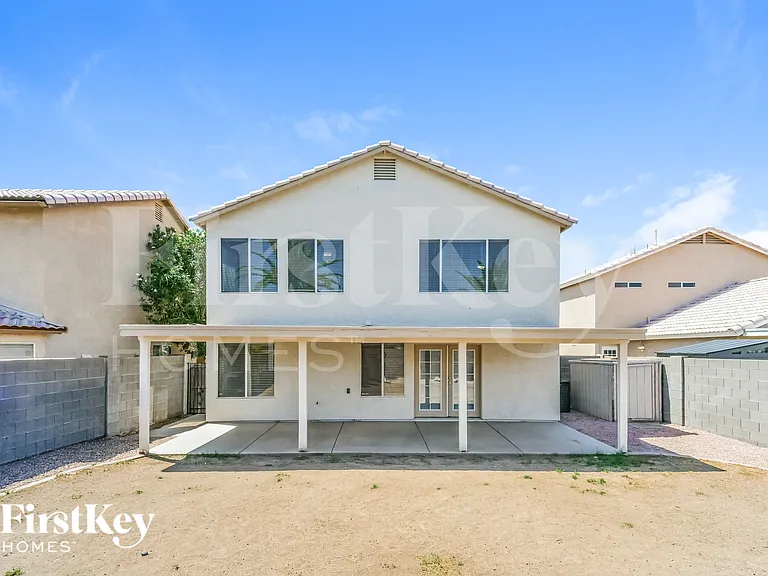 848 E Morelos St — Photo 18