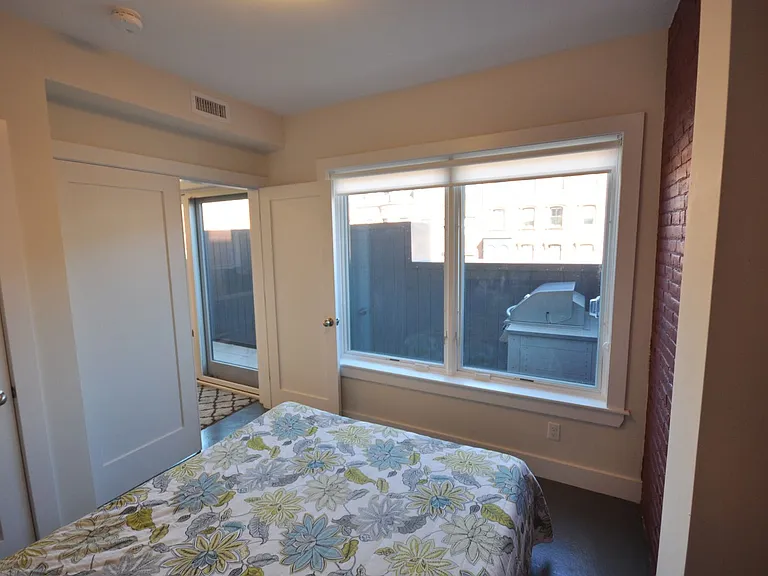 661 Massachusetts Ave #9 — Photo 8