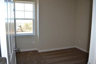 5th image of 14300 Potomac Heights Ln