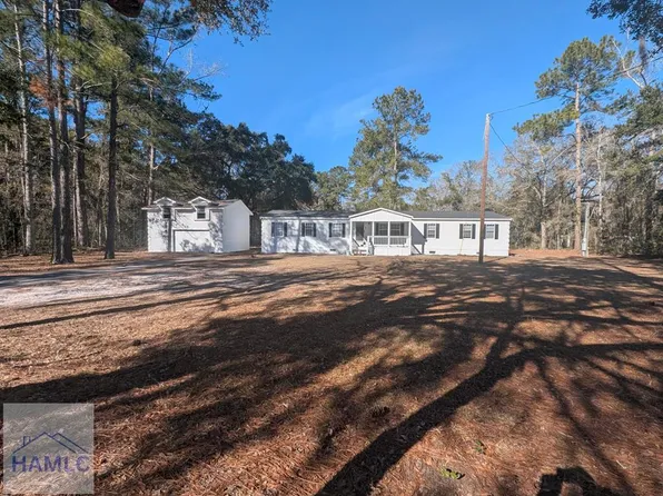 317 Elm St, Bloomingdale, GA 31302