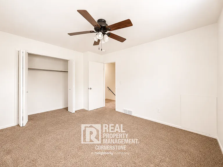 5735 E G Ave #6 — Photo 7
