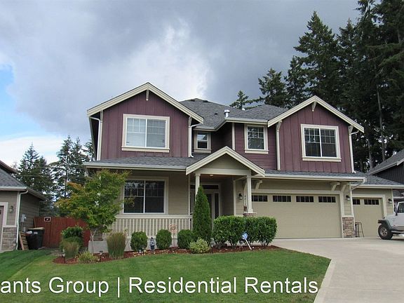 2nd image of 4019 19th Ave NE