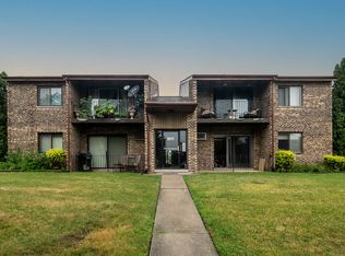 9870 Cordoba Ct APT 1B, Orland Park, IL 60462